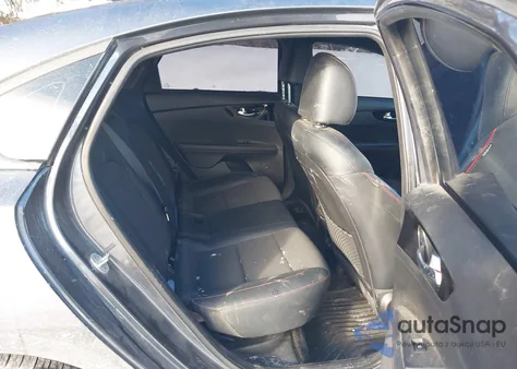 2023 Kia Forte Gt из США, поврежденный, VIN 3KPF44AC8PE592067